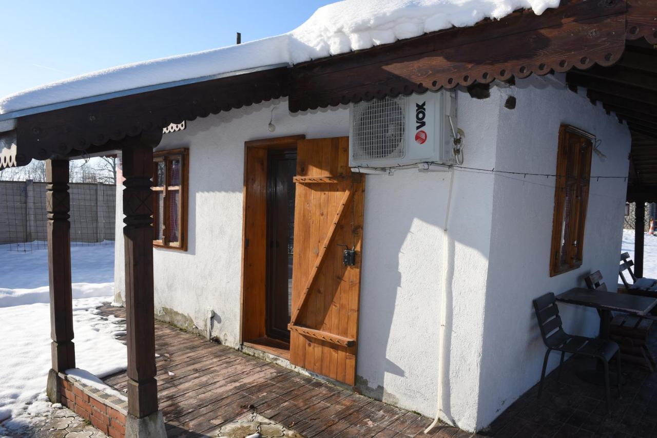 Hotel Resavsko Etno Selo Despotovac Exterior foto