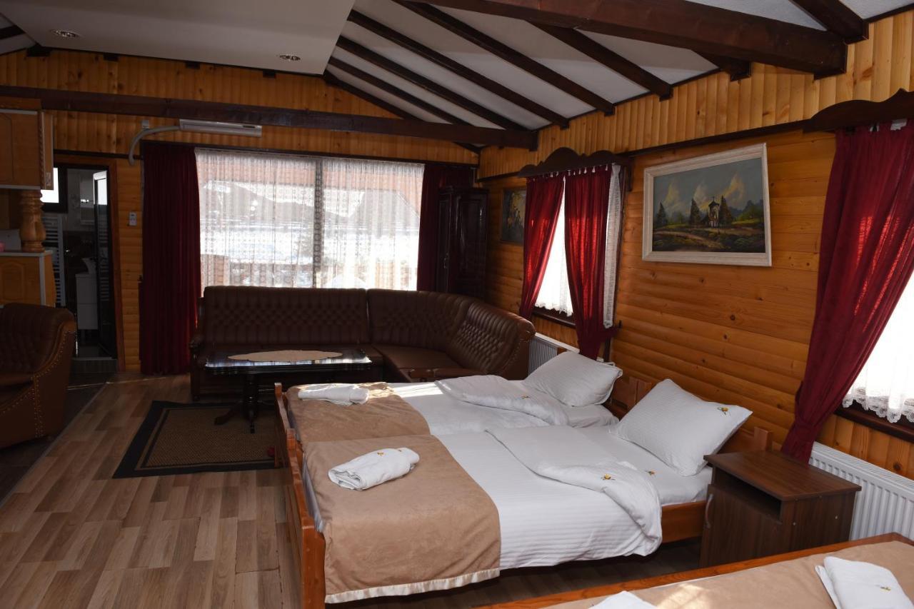 Hotel Resavsko Etno Selo Despotovac Exterior foto